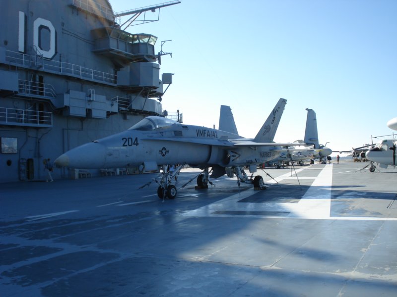 fa18hornet.jpg